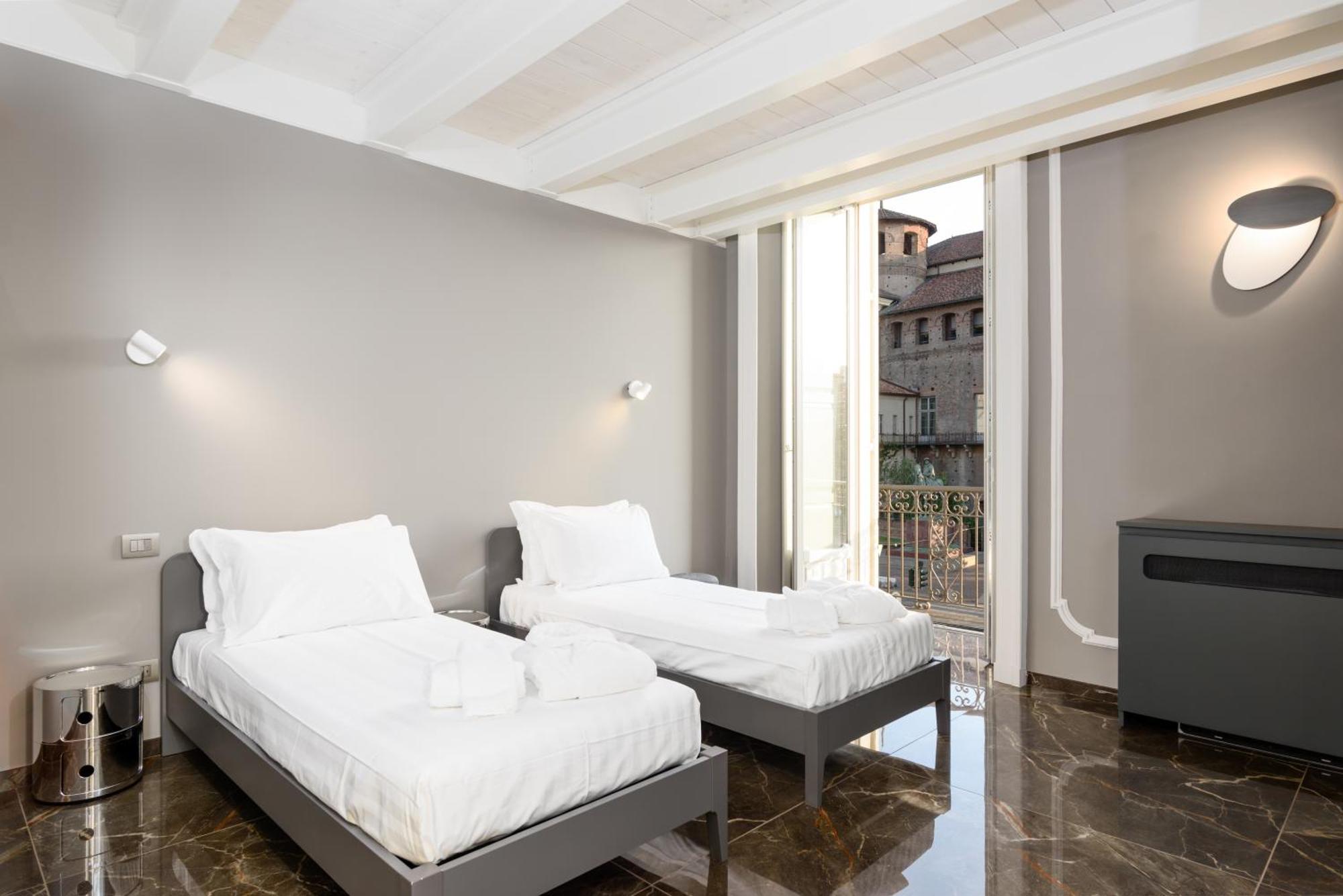 Q71 Timeless Suites Турин Экстерьер фото